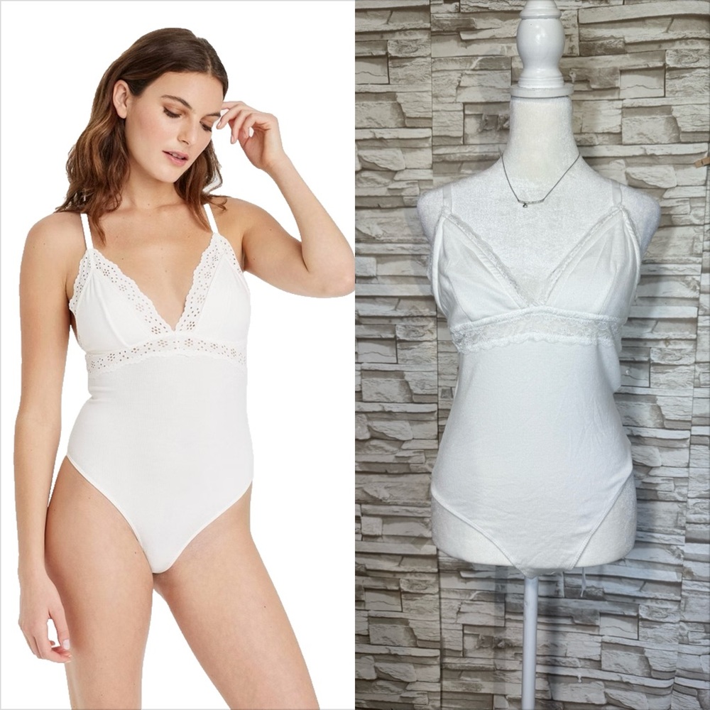 Pink Rose Medium white Lace Bodysuit Top